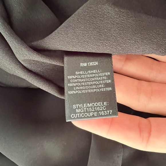 Halston Heritage black beige evening collection blouse size 8 - Picture 7 of 7